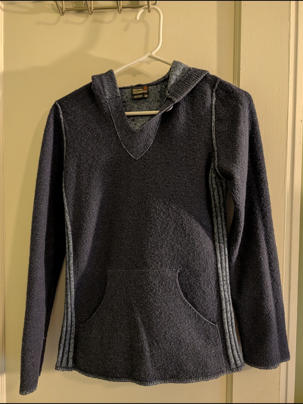 Royal Robbins Women's Navy V‑Neck Hooded Sweater